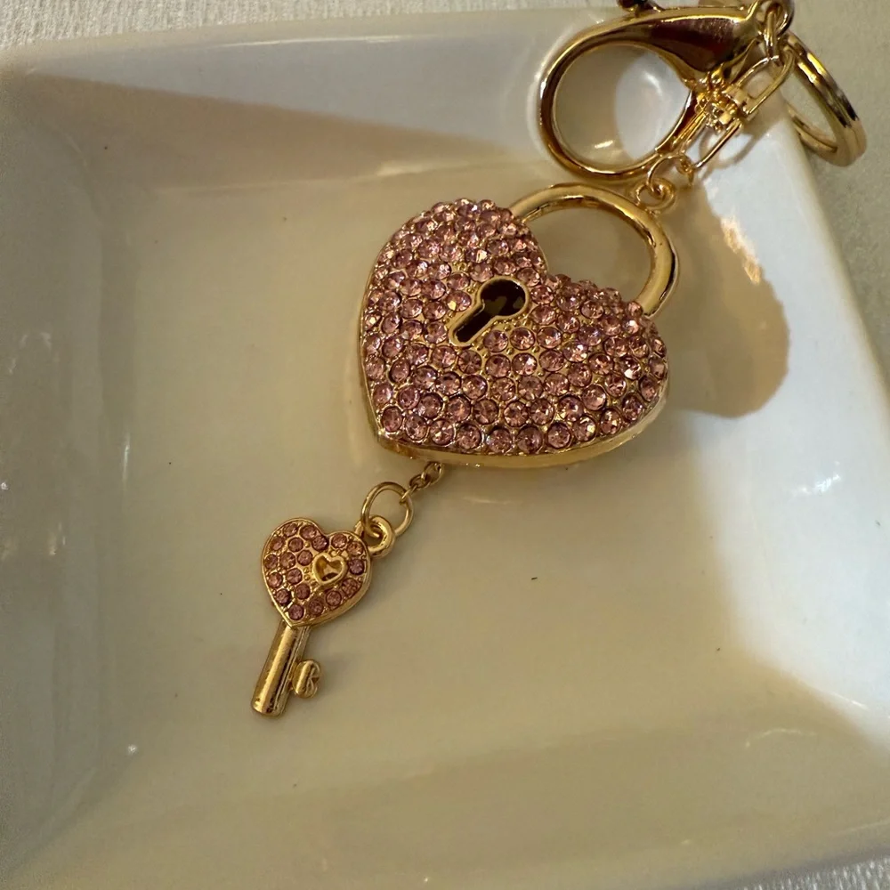 Gold Tone and Pink Heart Love Lock Purse Charm & Key Crystal Keyring